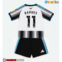 Otroške Nogometnih dresov Newcastle United Harvey Barnes #11 Domači 2026-27 Kratki rokavi (+ hlače)